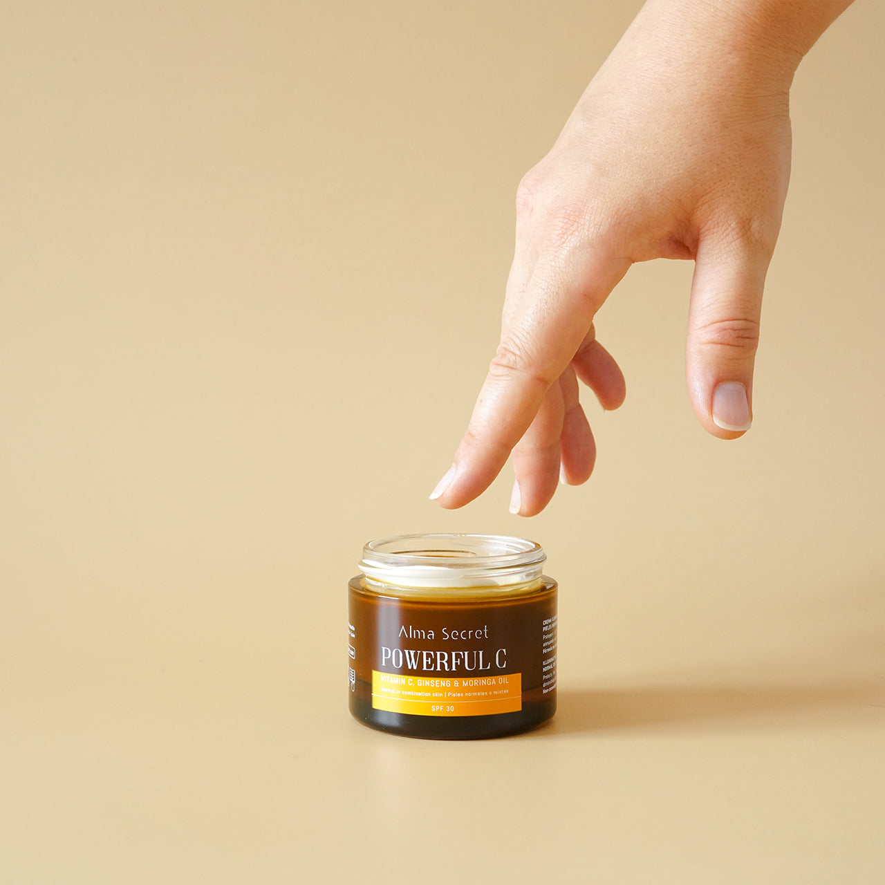 Denní krém s vitamínem C a moringovým olejem,  SPF 30, 50 ml