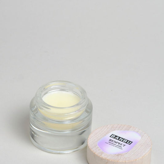 Prírodný tuhý parfém RESPECT s ovocnými tónmi