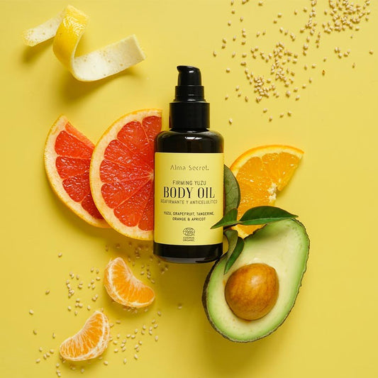 YUZU - Zpevňující a rozjasňující tělový olej proti celulitidě a strijím